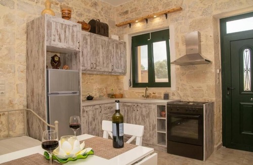 Kaliviani Apartment | ​Charming Stone Home in Kissamos – Near Balos & Falassarna!