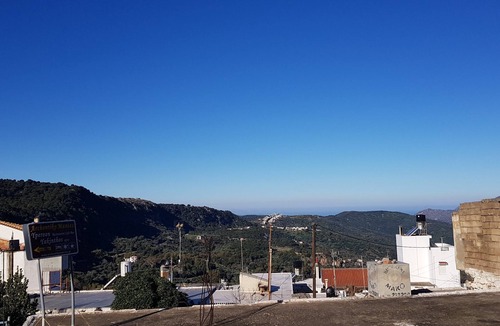 Drosia Apartment | Charming Superior Apartment in the Mountains – Ideal for Up to 4 Guests