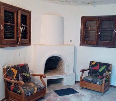 Esperion House | Chatue House Conte - ssiori