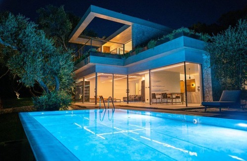 Pentati Villa | Chef included by Fantasia Villas: Villa Olives in the Sea in Corfu