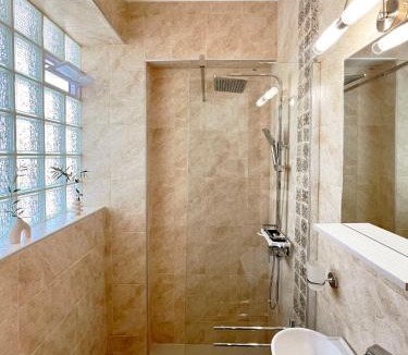 Agia Pelagia Chlomou Apartment | Chelona - Coastal Apartment