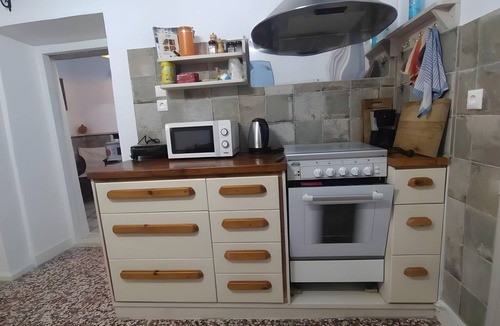 Skala Apartment | Chrisi's and Jasmin's House – Traditional Stone Home in Patmos Near the Port