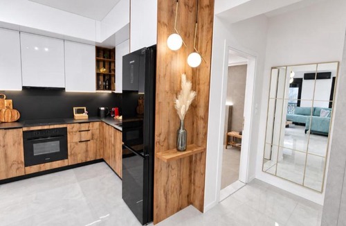 Kastoria Apartment | Christi Luxury Apt