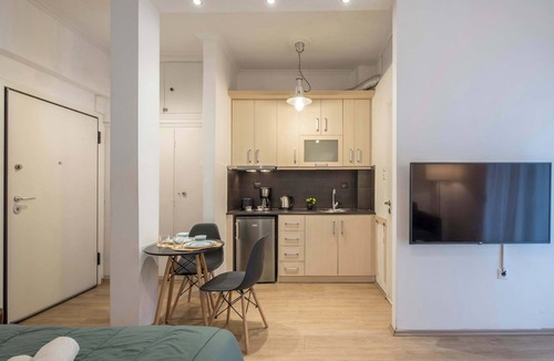 Kerameikos Apartment | City Nest in the center of Athens