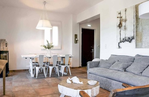 Livadhakia House | Close to the tiny settlement of Livadakia, elevated above the beach with wonderful sea views, sits t