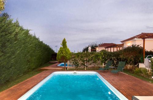 Pylos-Nestoras Apartment | Coastal Dreamy Retreat, Dive in Dimitra's Paradise