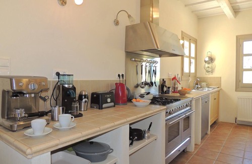 Kampia Villa | Completely private and very spacious 3 bedroom villa with large pool and views.