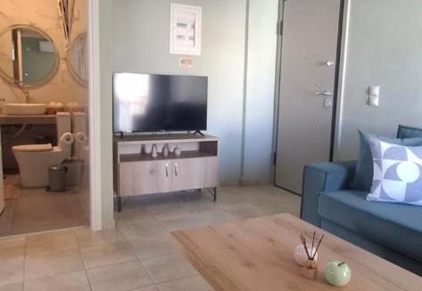 Loutraki-Agioi Theodoroi Apartment | Constant Serenity