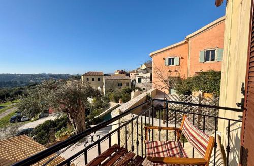 Achilleio House | Conte Makris - Achilleion Village