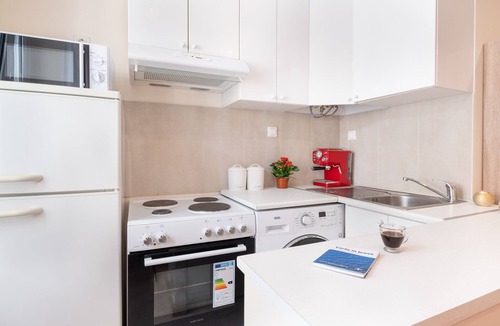 Old Town Apartment | Corfu Charm | Chic, Central, Convenient! | Fast WiFi