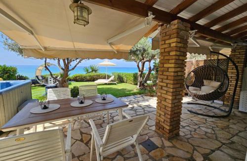 Parelia Villa | Corfu Glyfada Beach Apartment 13
