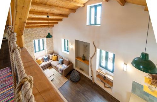 Old Town Apartment | Corfu Pigeon Nest