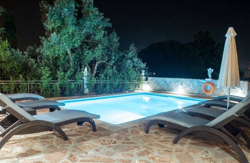 Corfu Town Villa | Corfu Private Villa With Pool. Short Walk to City