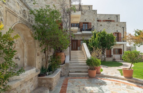 Tilisos Villa | Cosy stone Villa with breathtaking Mountain View . Nature & eco Friendly !