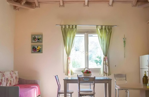 Foinikounta House | Country House 'No 3 Holiday Home' with Sea View, Wi-Fi, and Air Conditioning