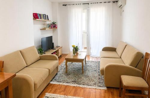 Dajt Apartment | Cozy Apartment, Free Parking near Dajti Cable Car, Bunk'Art