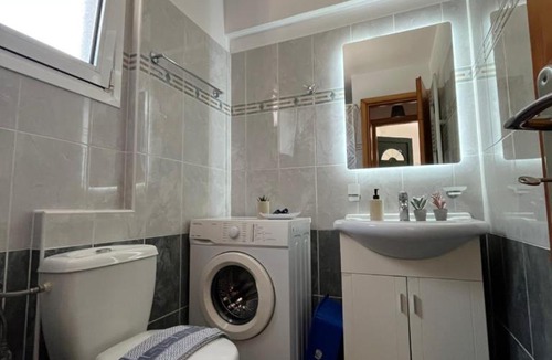 Kalligoni Apartment | Cozy Apartments in city's suburbs
