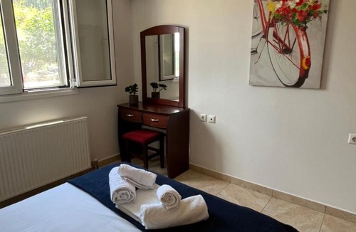 Kalligoni Apartment | Cozy Apartments in city's suburbs