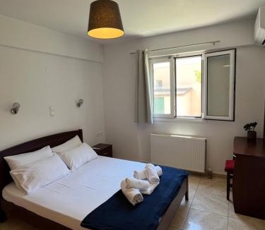 Kalligoni Apartment | Cozy Apartments in city's suburbs