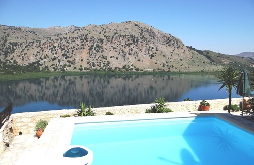 Kavallos House | Cretan Lux Villa in Unrivaled Position in Kournas