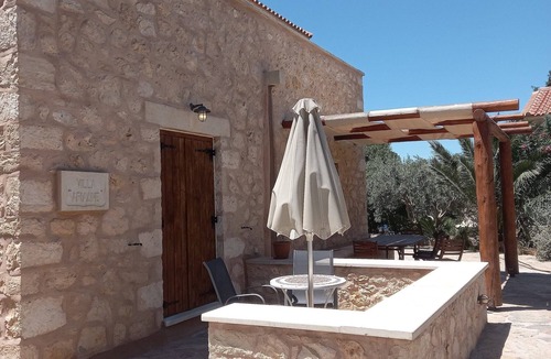 Apokoronas Villa | Crete Villa Ariadne, Melidoni, Chania, Crete Solid Stone, swimming pool