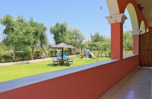 Almiros Beach Apartment | Dalia Apartment