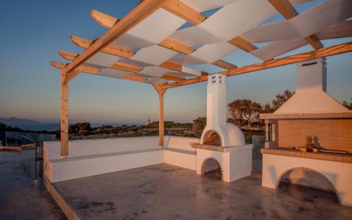 Elation Villa | DaLuz Villa