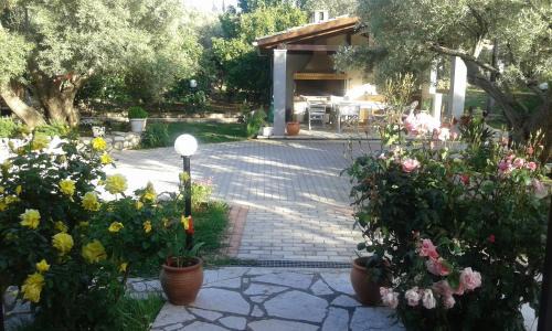 Kavallos Apartment | Danai