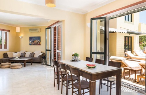 Maleme Villa | Daphnis Villas