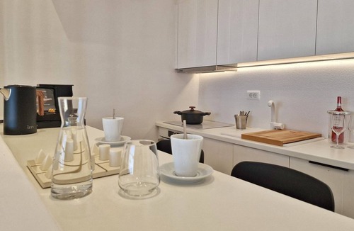 Ano Meria Villa | Dazzling Folegandros Suite | Nefeli Suite | Breathtaking Aegean Sea Views