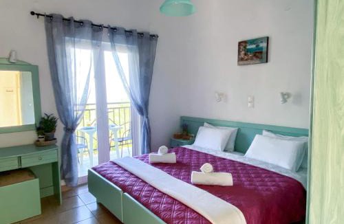 Notos Apartment | Dellis Apartments Corfu - Sea Views near the Beach