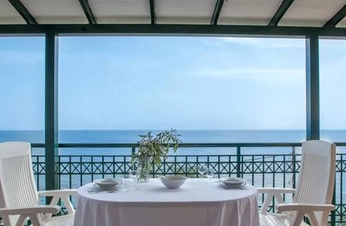 Ieromonachos House | Deluxe 2 Bedroom Residence with Sea View