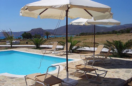 Vigla Apartment | Deluxe apartment on the beach