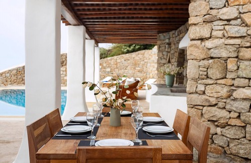 Paraga Villa | Deluxe Mykonos Villa | Villa Ulmo Deus II | Private Pool | 3 Bedrooms | Waterfront | Agios Lazaros