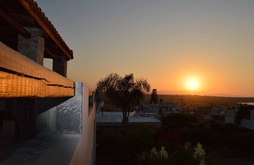 Karteros Apartment | Description Unidet Blue Resorts- Blue view resort
