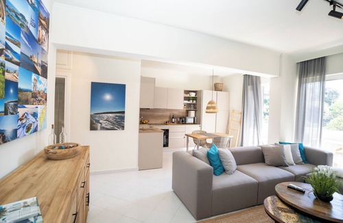 Petaloudes Apartment | Design-Apartment mit 2 Balkonen & gehobener Ausstattung