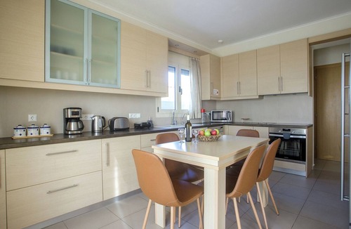 Agia Pelagia Villa | Dilira Villas-Villa Lida | Sea view villa near Heraklion, perfect for families