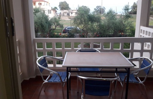 Mavrovouni Apartment | Drossia # 2 - One Bedroom Apartment, Sleeps 4