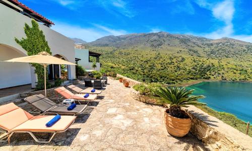 Kavallos Villa | Du Lac Villas