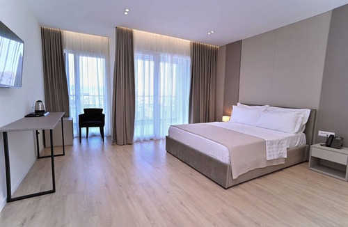 Tirana Hotel | E-88 Hotel