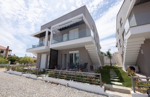 Paralia Ofryniou Apartment | E&S Balaska Apartments
