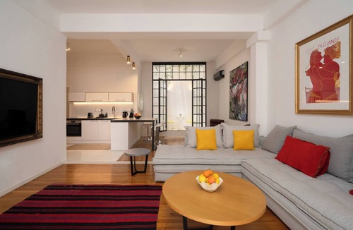 Psirri Apartment | Ebullience - Stylish & Chic Athens Apartment