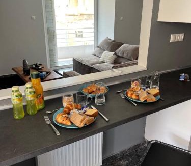 Marousi Apartment | Eclipse Minimal