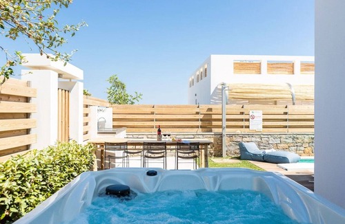 Pigianos Kampos Villa | Eeanthe by the beach! Thalasses