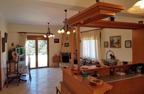 Loulos House | Eftihia's Traditional House