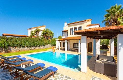 Kefalas Villa | Ekklisies Dio: Large Private Pool, A/C, WiFi