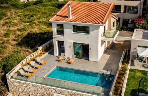 Kato Galatas Villa | Eland Dream Villas
