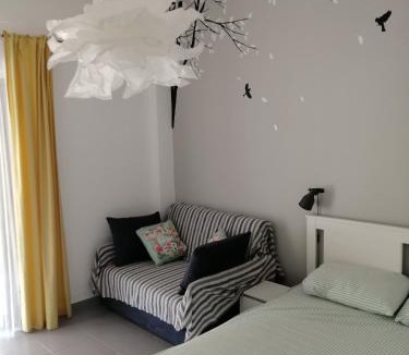 Paralia Dionysiou Apartment | Elef Apartment