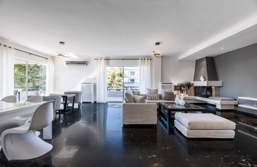 Glyfada Apartment | Elegant 3 dbrm apt iin the Heart of Glyfada