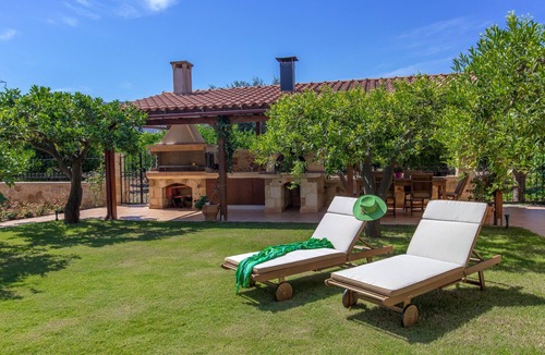 Nerokouros Villa | Elegant, stone-built designer Villa Anerocurù with gardens & BBQ, by Chania city